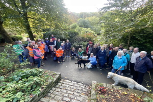 Bicclescombe park tree planting.jpg Former Buckingham Palace tree planted at Bicclescombe Park