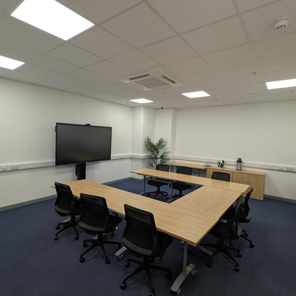 Photo of the hub meeting room